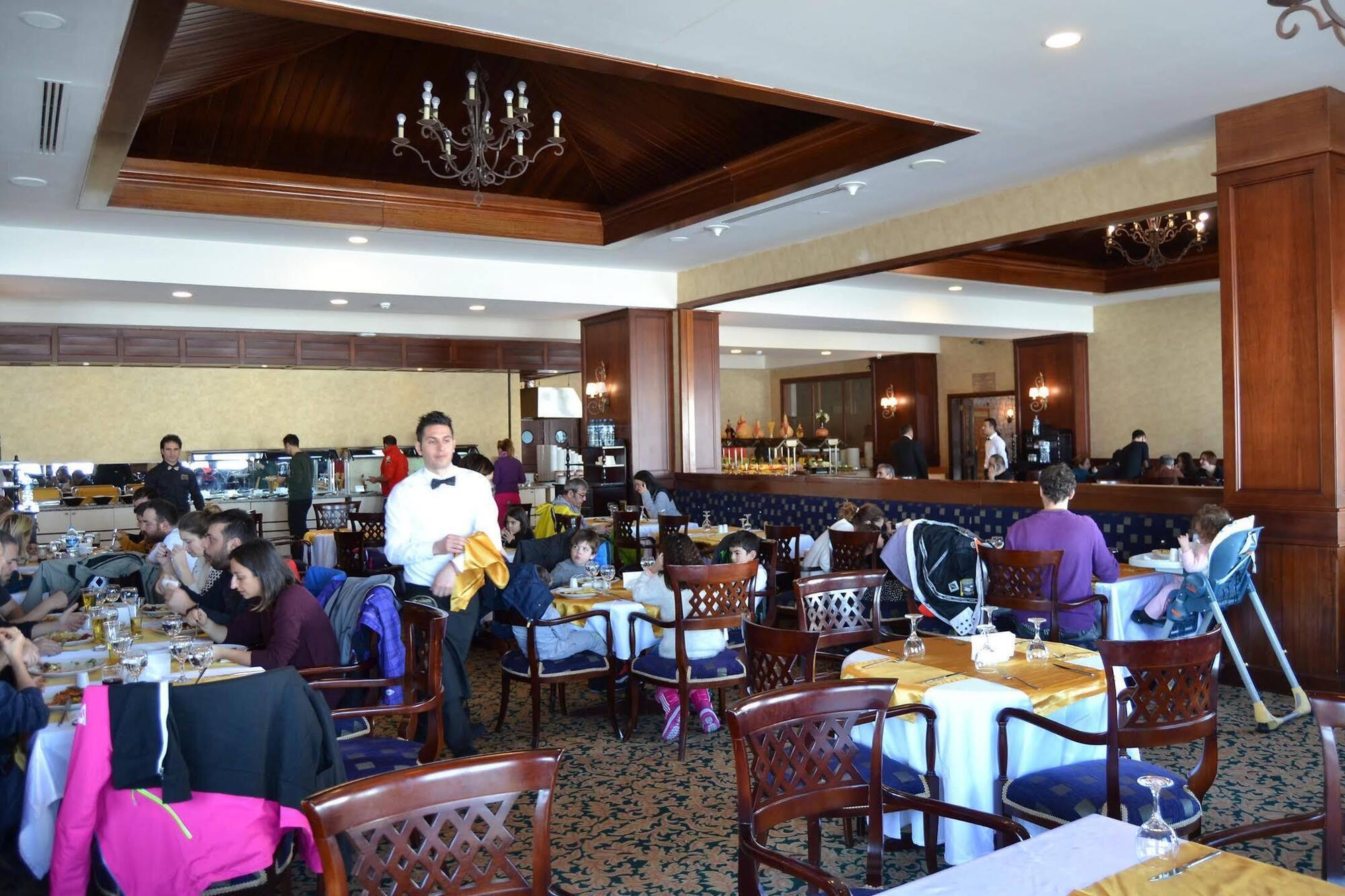Sarıkamış Ekinata Grand Toprak Hotel מראה חיצוני תמונה